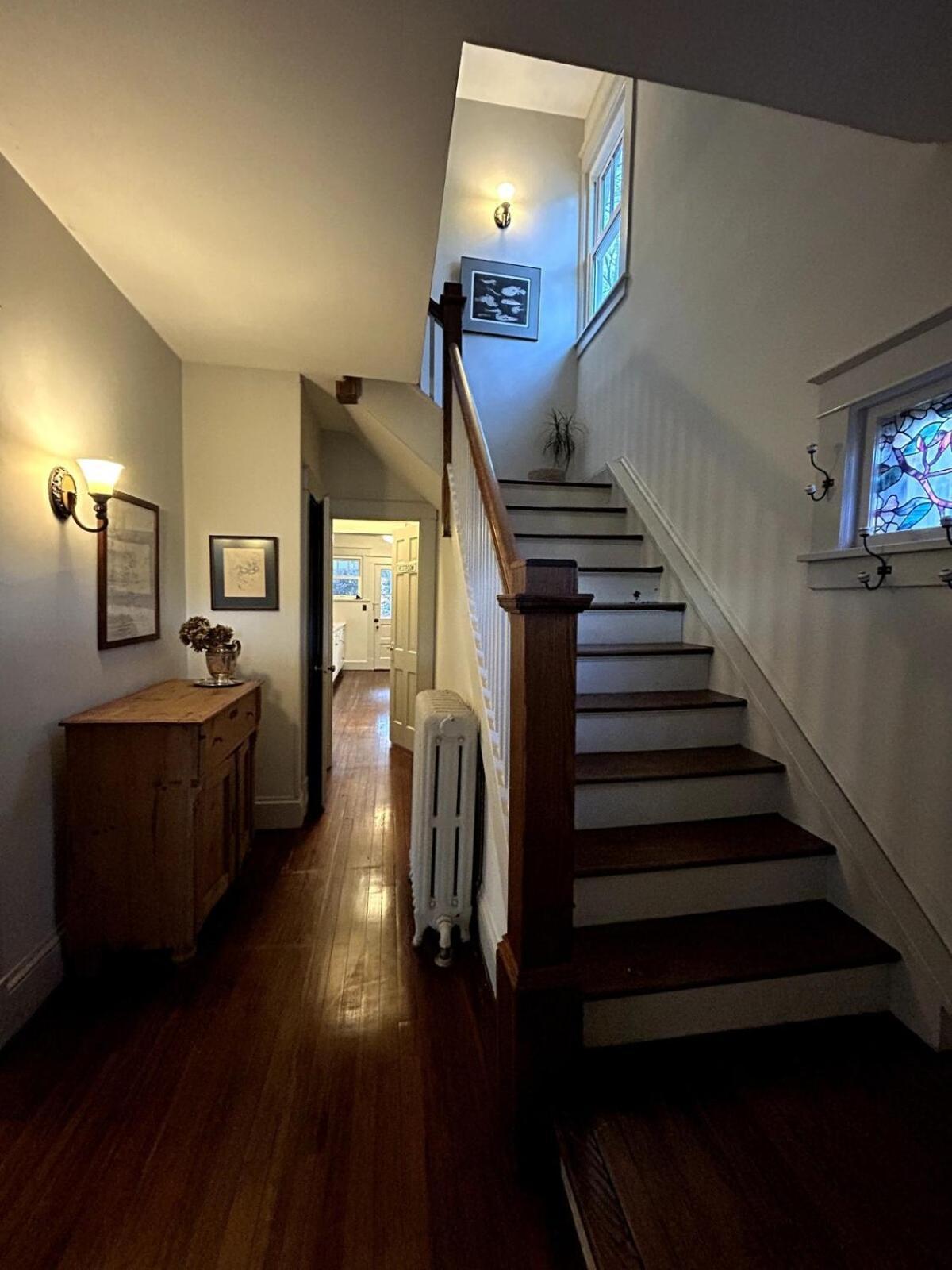 The Farmhouse At Fort Hill Peekskill Exterior photo